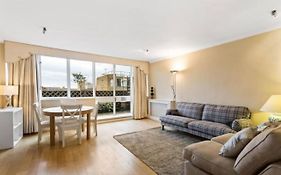 Bright 2 Bedroom Near The Natural History Museum